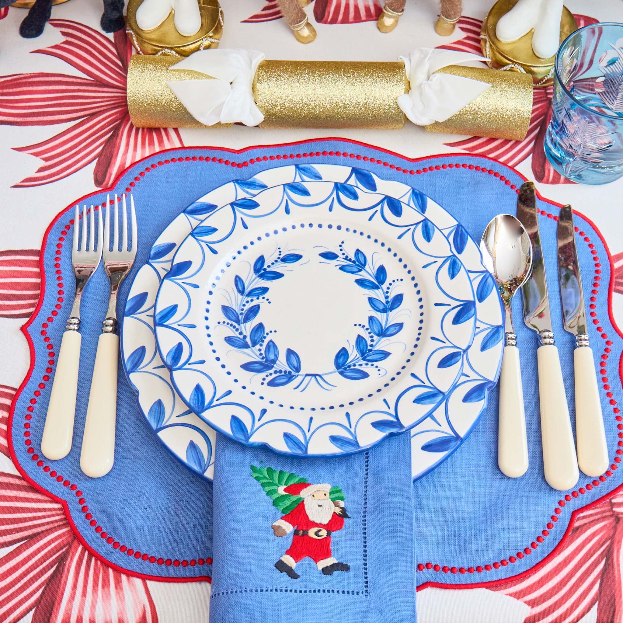 Elizabeth Blue Garland Starter Plate - Image 3