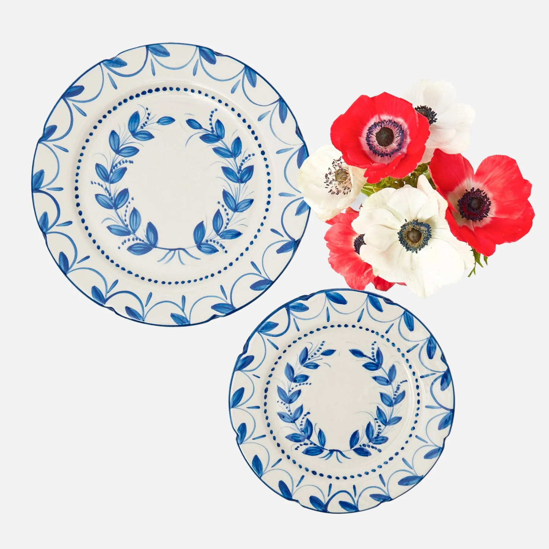 Elizabeth Blue Garland Starter Plate - Image 16