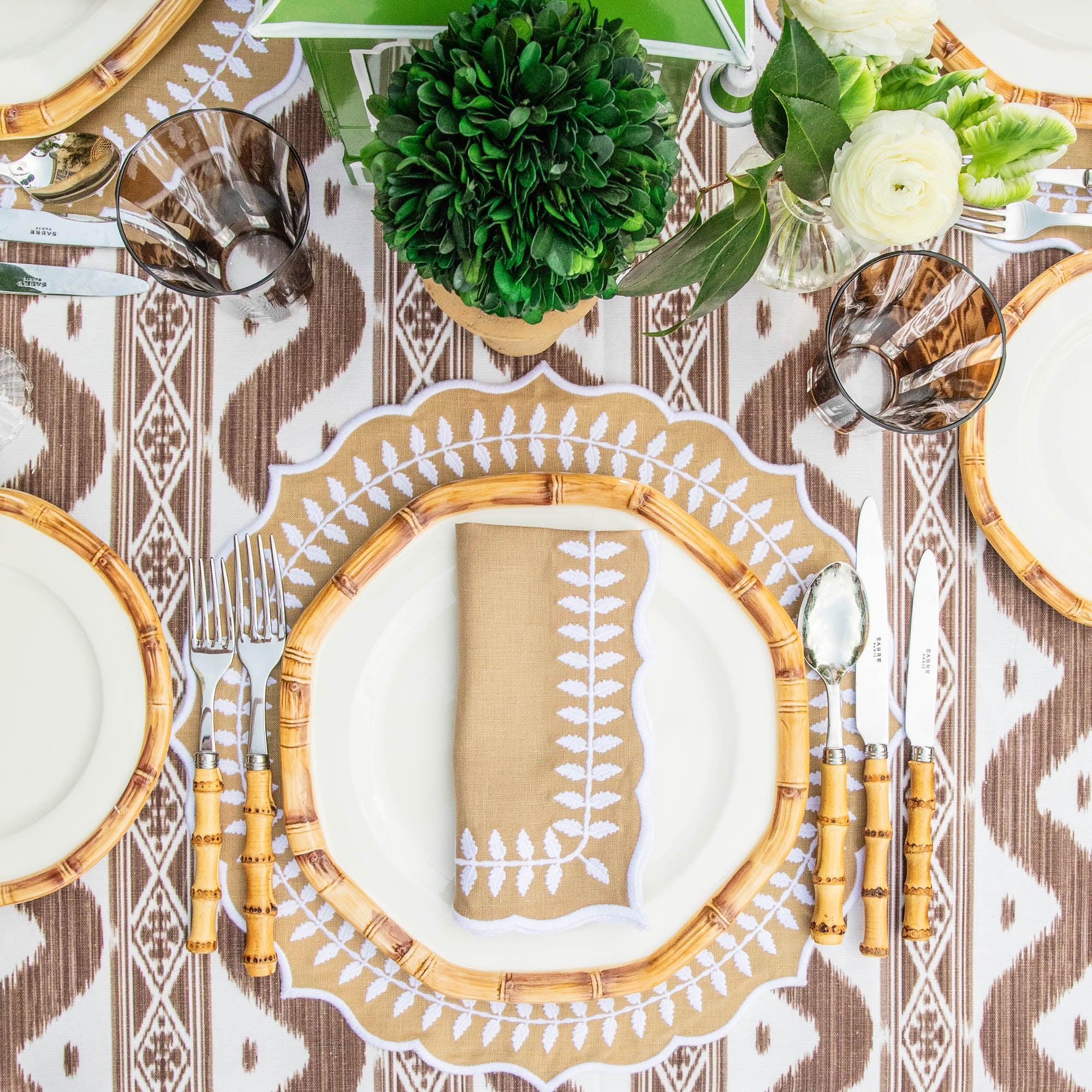 Geometric Bamboo Dinner Plate (Set of 4) - Image 11