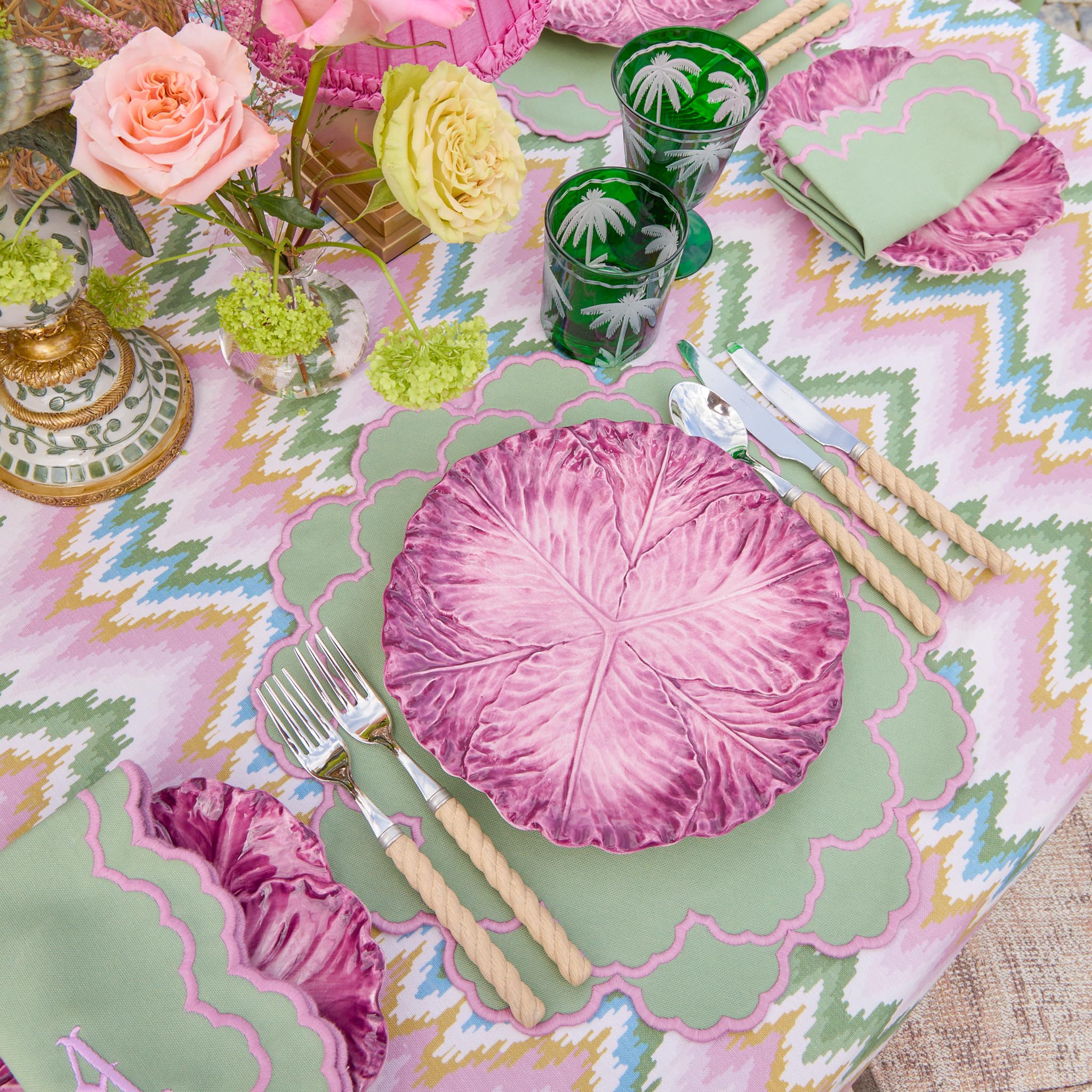 Serena Aubergine Cabbage Dinner Plate - Image 13
