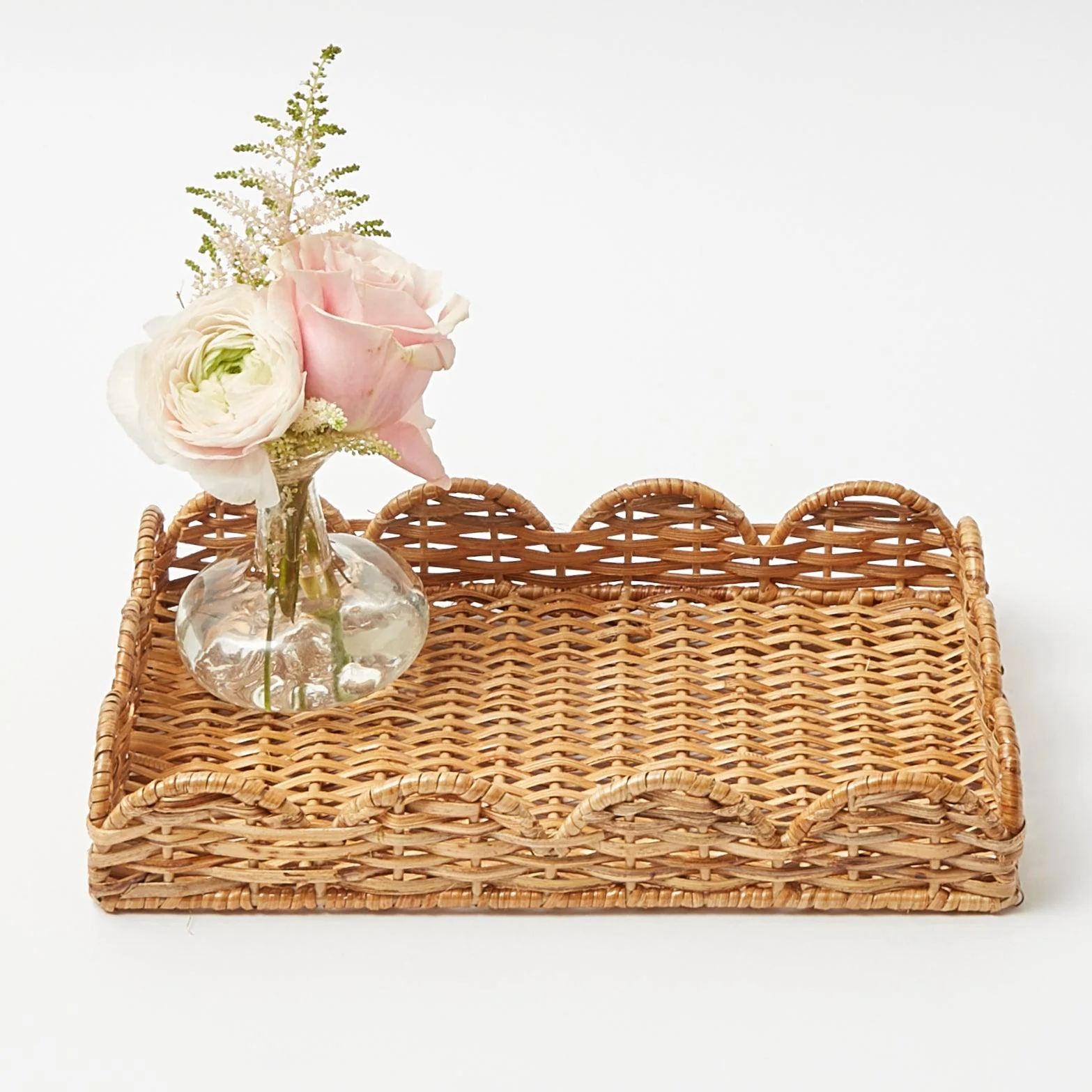 Small Scalloped Rattan Tray - Image 4