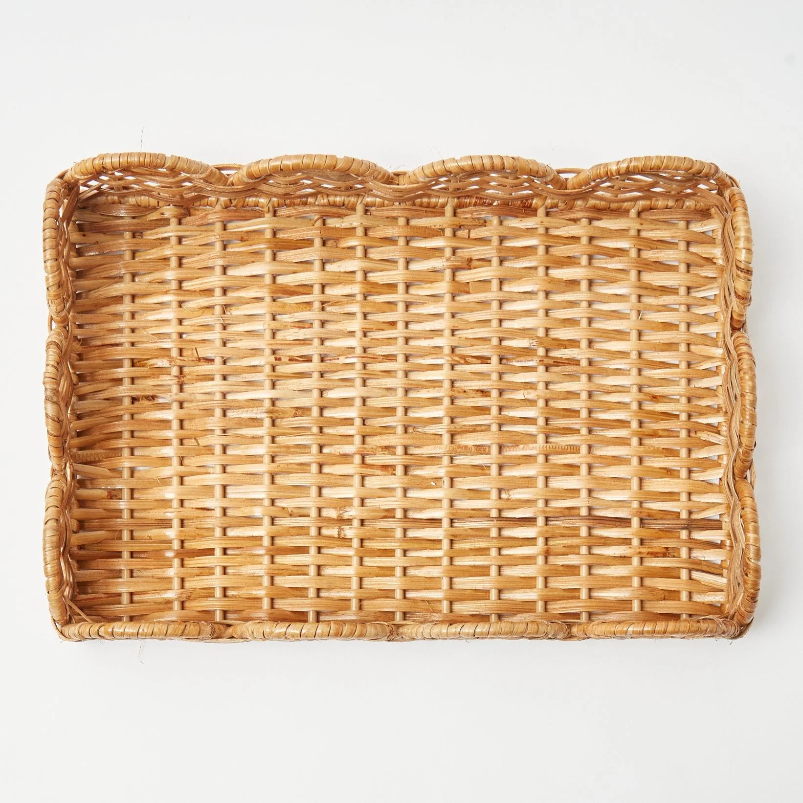 Small Scalloped Rattan Tray - Image 8